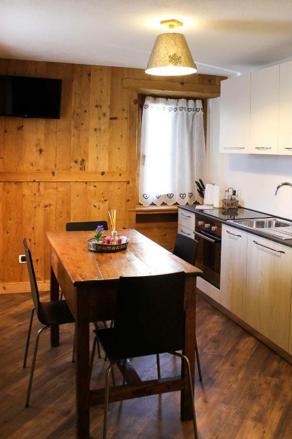 Maison D'Antan Alloggio Ad Uso Turistico Vda Charvensod N 0022 Аоста Екстериор снимка