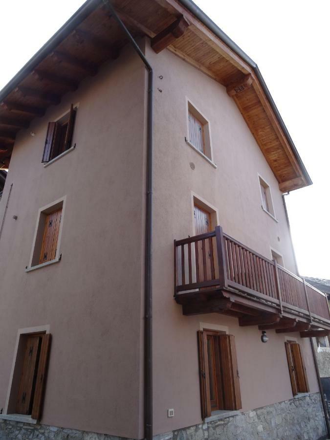 Maison D'Antan Alloggio Ad Uso Turistico Vda Charvensod N 0022 Аоста Екстериор снимка
